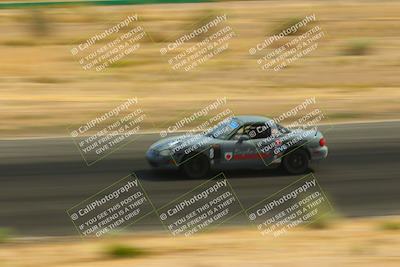 media/May-31-2025-CalClub SCCA (Sat) [[2c1a04e1ee]]/Race/Group 5/Turn 4b/